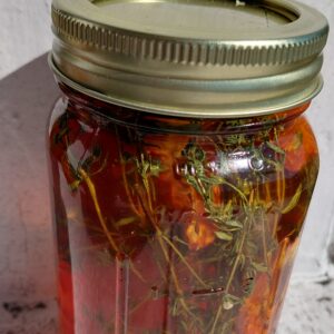 Yummy Honey Hot Honey: California Buckwheat Honey Infused with Habanero Peppers and Thyme 16 oz